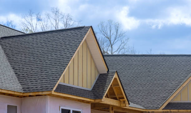 Best Storm Damage Roof Repair  in Lamont, CA
